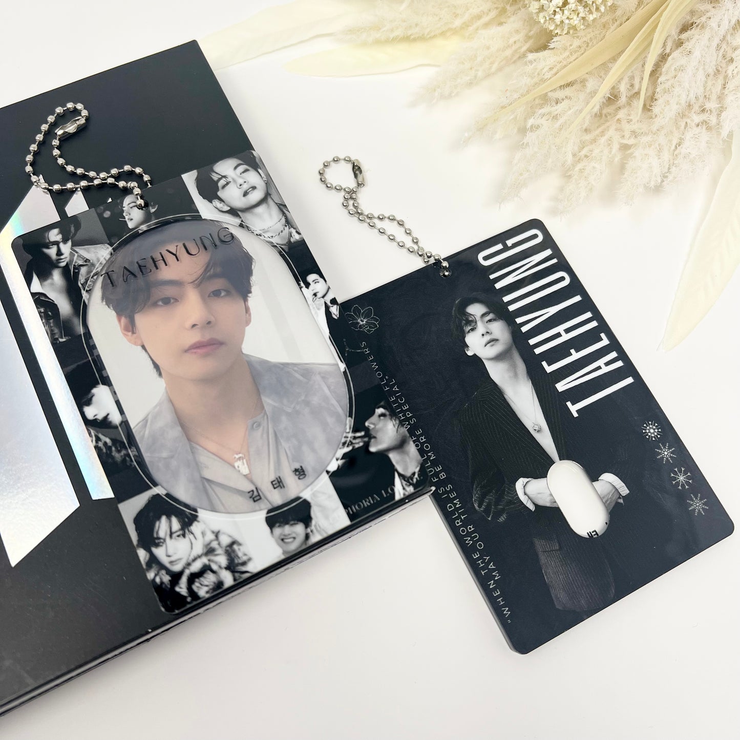 Taehyung 'Snowflower' Photocard Holder